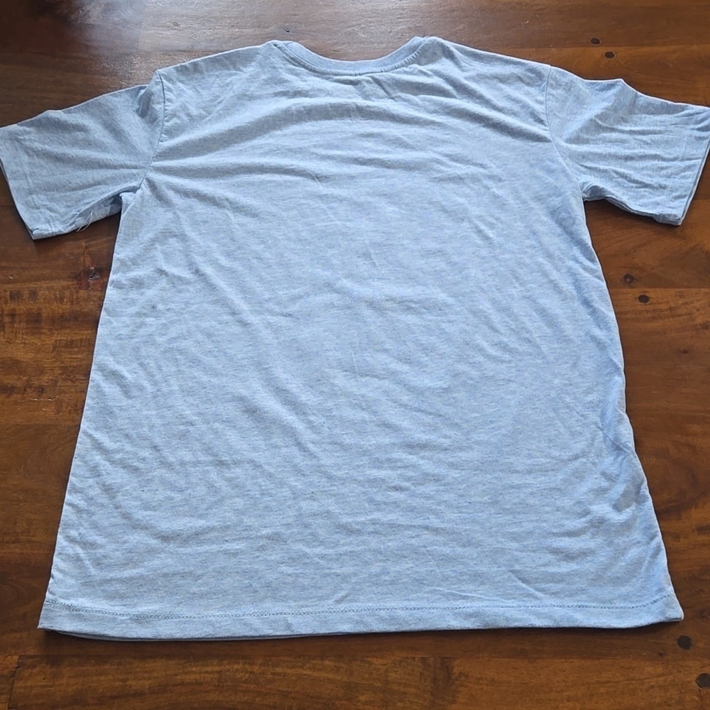 NWT Bluey  Light Blue Heather Short Sleeve Graphic T-Shirt Women's Size Small - Picture 6 of 6
